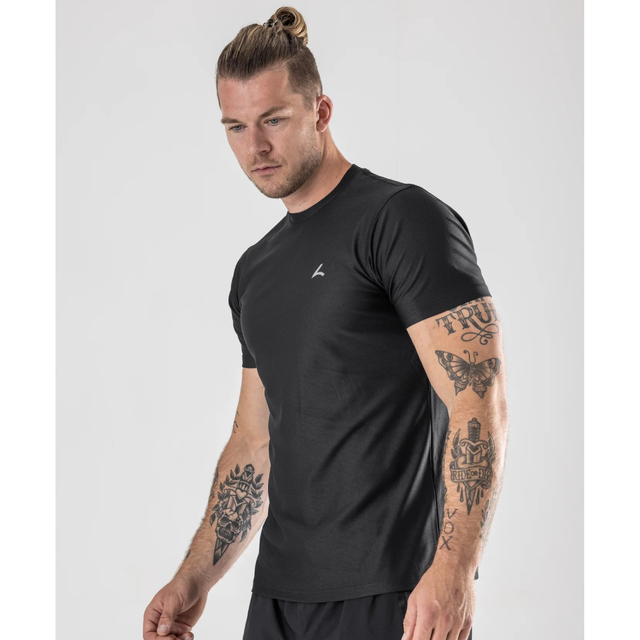 Reeva Sports Shirt - Black Mesh