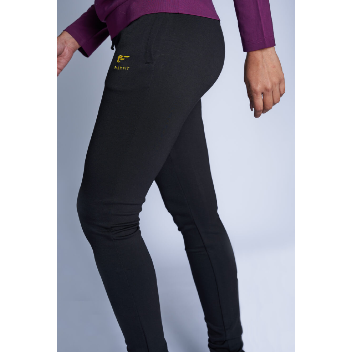 بنطال رياضة بالم فيت كومفورت، أسود