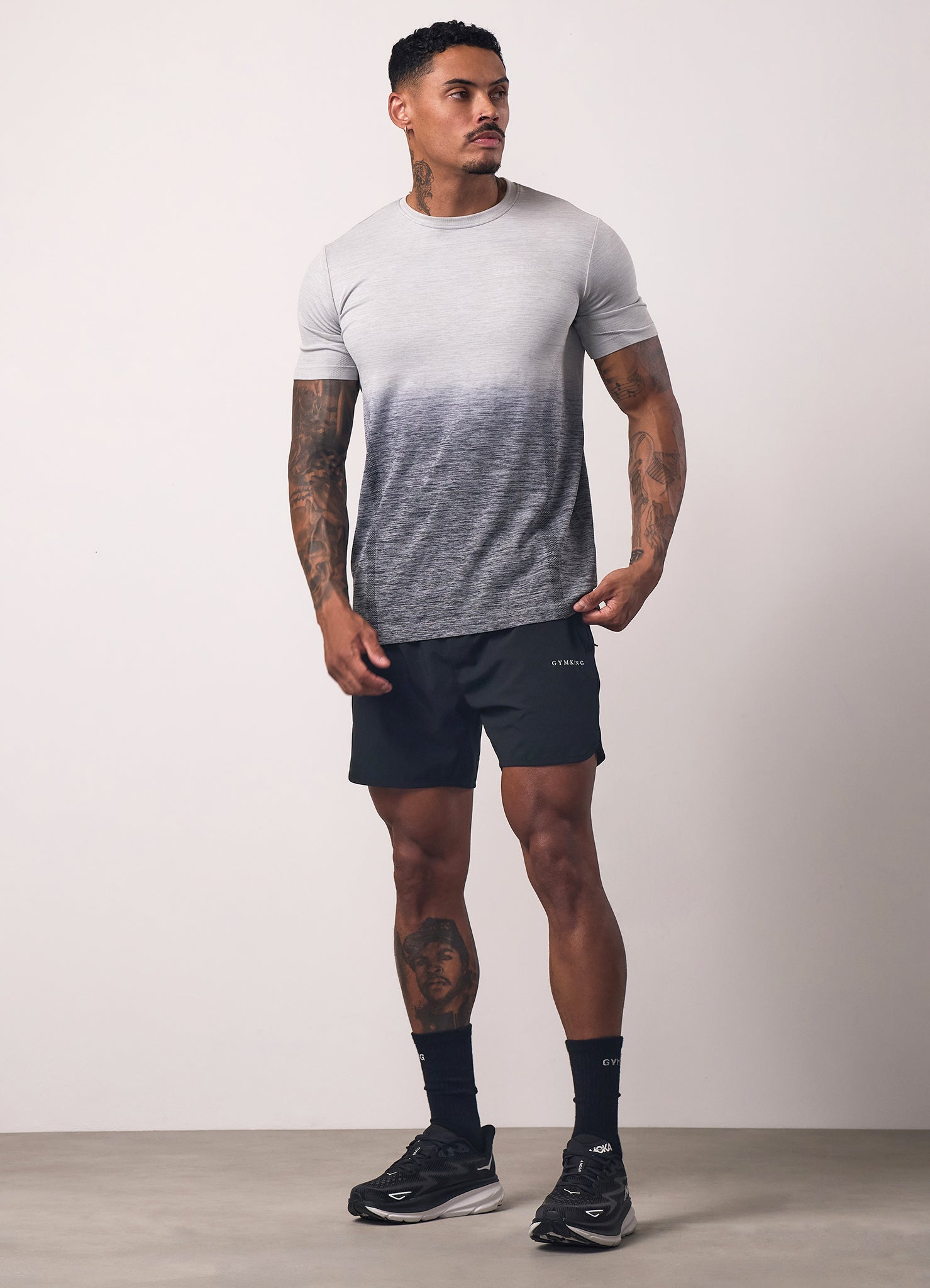 Gym King Relentless Ombre Seamless Tee - Black/Urban Grey