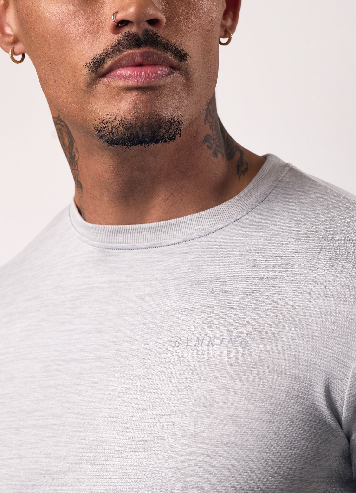 Gym King Relentless Ombre Seamless Tee - Black/Urban Grey