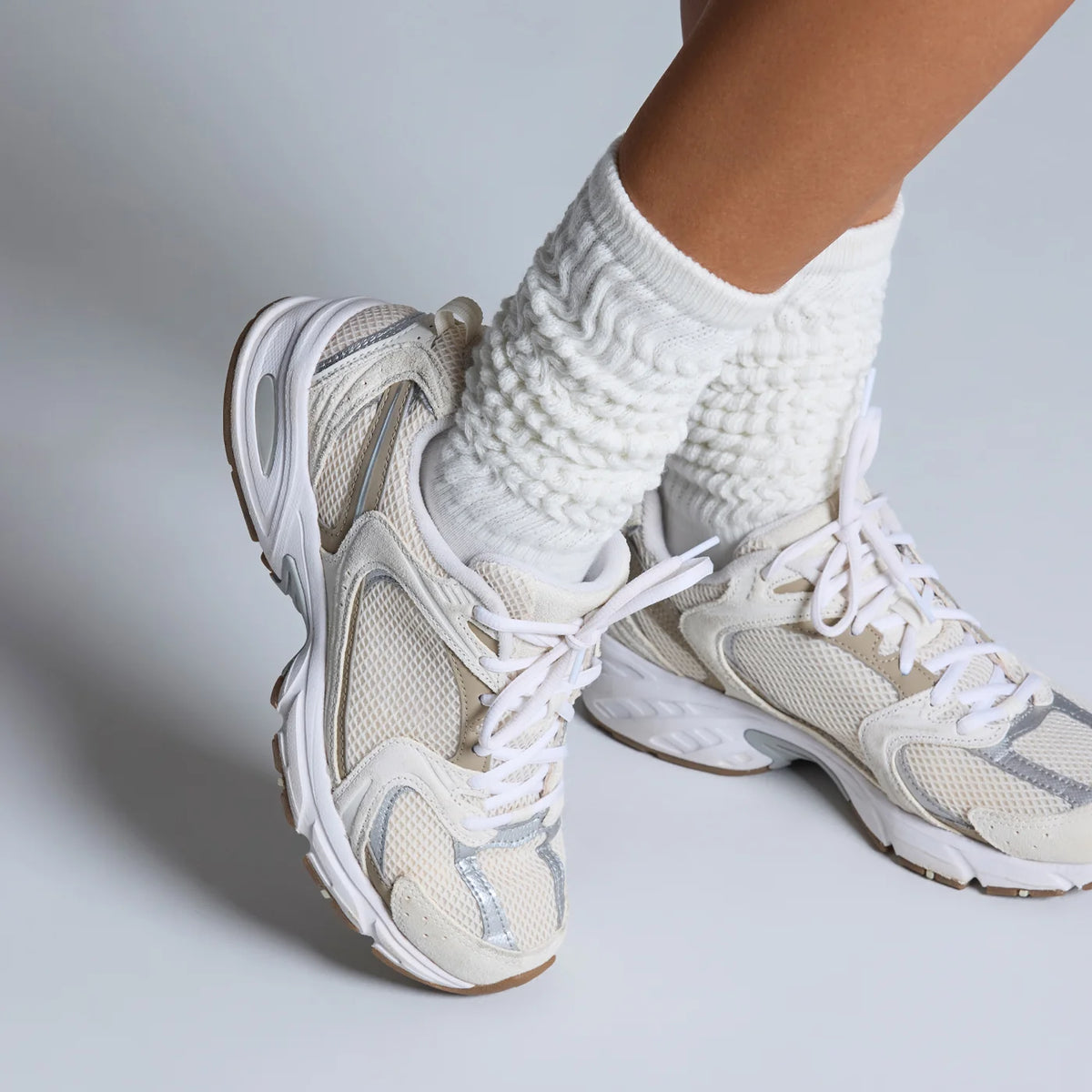 Tavi Stacy Grip Socks