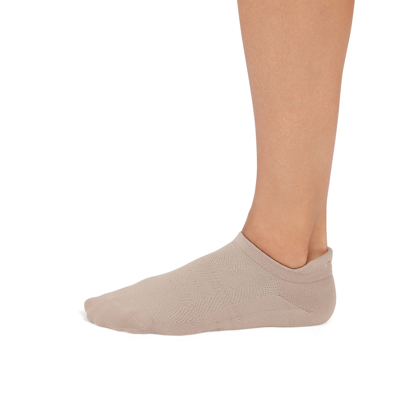 Savvy Tec Grip Socks | Socks > Grip | Tavi â€“ ToeSox | Tavi | Vooray