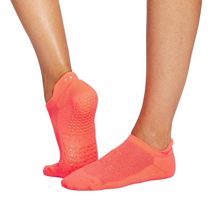 Tavi Savvy Tec Grip Socks